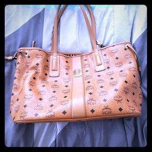 Althenic McM medium bag